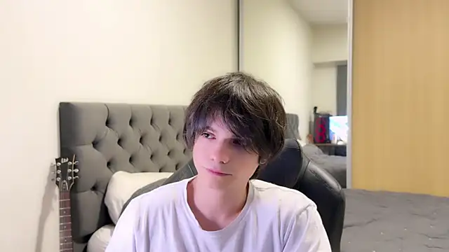 SasukeUhchiaa online show from December 2024 08:23:02 AM