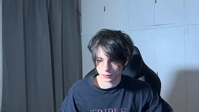 SasukeUhchiaa online show from February 2026 11:32:02 PM