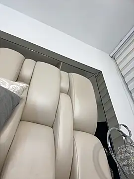 ALISSON FOXXX1 online show from October 2025 08:53:02 PM