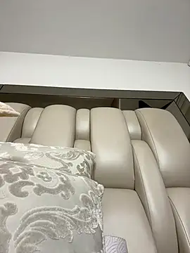 ALISSON FOXXX1 online show from February 2026 10:57:02 PM