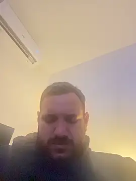 JonJ0 online show from January 2026 03:41:01 AM