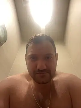 JonJ0 online show from January 2026 08:08:01 AM