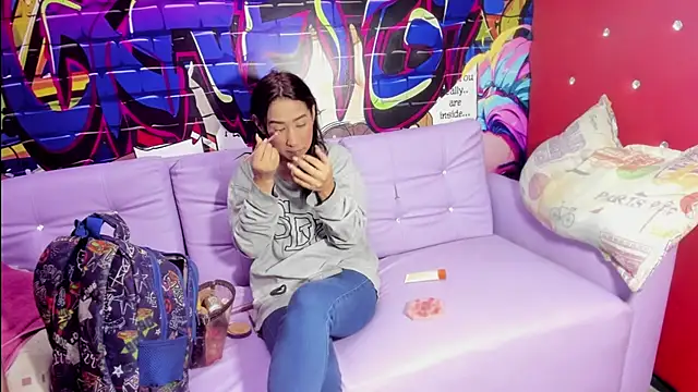 miacam-hot online show from November 2025 12:18:01 PM