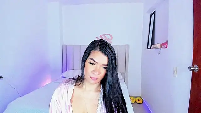 Snapshot of sheirysex_ chatting on January 2025 04:27:01 AM sheirysex  online show from January 2025 04:27:01 AM