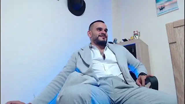 cowboyht online show from February 2026 03:43:01 AM