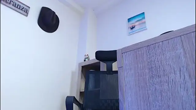 cowboyht online show from March 2026 04:20:01 AM