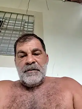 Peludo173317 online show from April 2026 06:38:01 PM