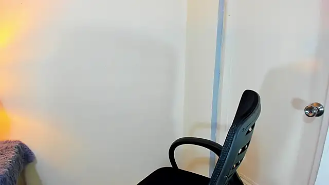 FuckDollNicky online show from October 2025 06:24:01 PM