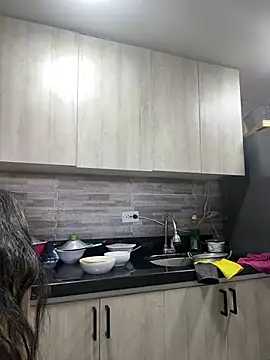 Snapshot of vaness_weet chatting on January 2025 07:03:01 PM vaness weet online show from January 2025 07:03:01 PM