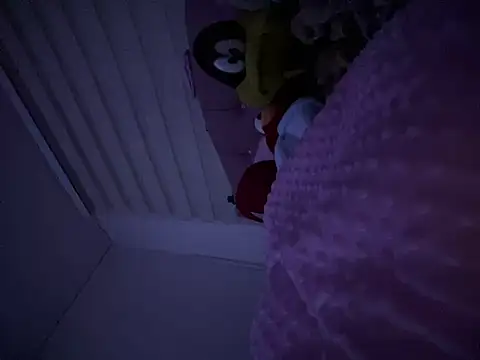 Snapshot of vaness_weet chatting on March 2025 06:26:02 AM vaness weet online show from March 2025 06:26:02 AM