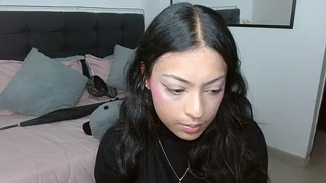 vaness weet online show from February 2026 08:58:01 PM