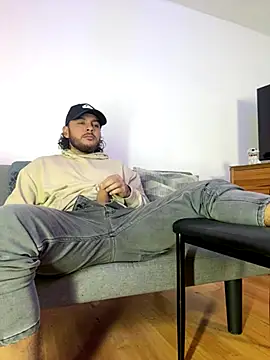 tuyo1995 online show from November 2025 11:15:01 PM