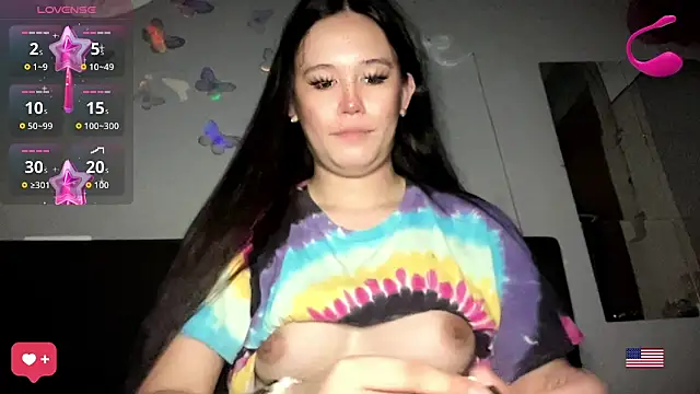 Snapshot of MeganTheRarest chatting on April 2026 05:21:02 PM MeganTheRarest online show from April 2026 05:21:02 PM