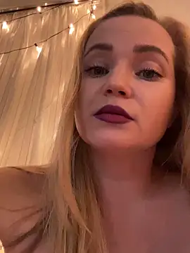 Lady  Maria online show from March 2025 04:57:02 PM