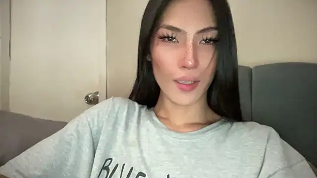 Bella Gordon online show from September 2025 06:15:01 AM