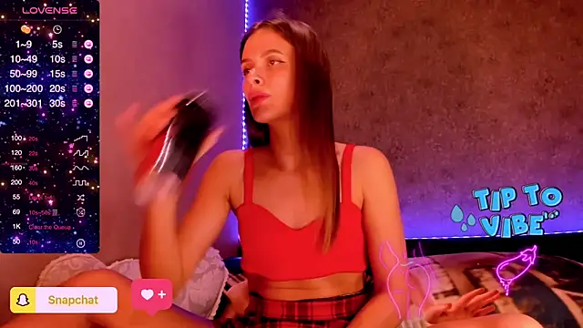 madina taher online show from December 2024 10:13:02 PM