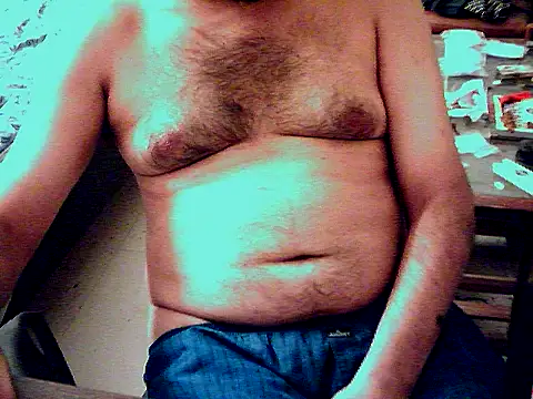 Snapshot of aksxi1 chatting on December 2025 09:20:02 PM aksxi1 online show from December 2025 09:20:02 PM