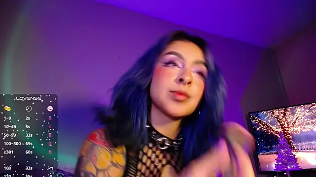 Cinamoonn online show from January 2025 11:12:01 PM