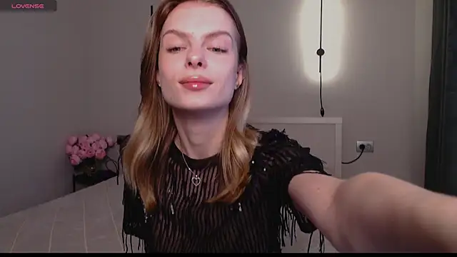 ly lydia online show from February 2025 03:45:02 AM