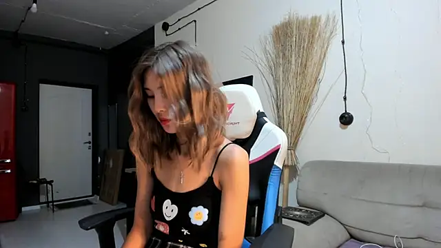 Snapshot of cho_nando chatting on December 2024 05:10:02 PM cho nando online show from December 2024 05:10:02 PM