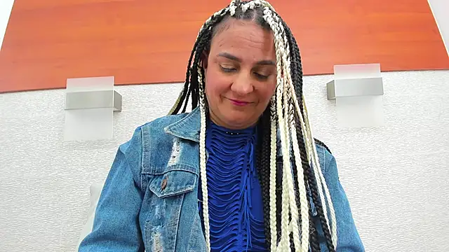 allice green online show from October 2025 02:45:02 AM