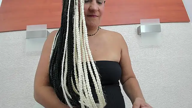 allice green online show from October 2025 02:34:01 AM