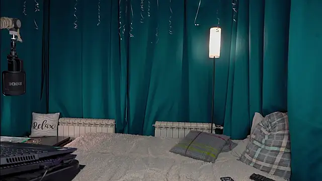 VIktorSecret online show from April 2026 04:24:02 AM