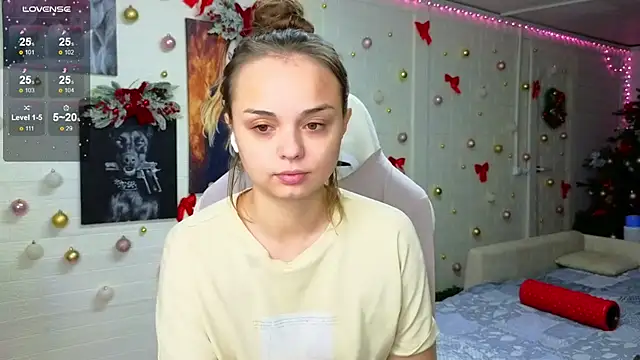 Snapshot of Misss_Vikk chatting on January 2026 02:04:02 AM Misss Vikk online show from January 2026 02:04:02 AM