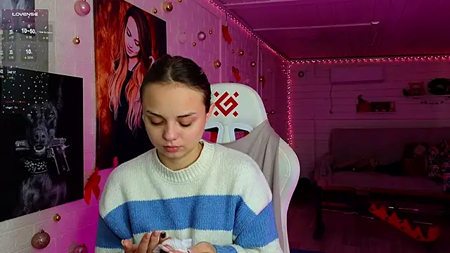 Misss Vikk online show from February 2026 07:18:01 AM