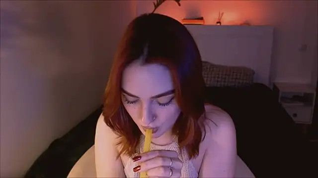 LilyFarey online show from December 2024 07:16:01 PM