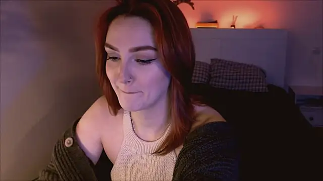 LilyFarey online show from December 2024 06:17:02 PM