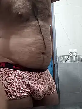 Snapshot of desicockandball chatting on March 2025 07:01:02 PM desicockandball online show from March 2025 07:01:02 PM