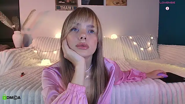 Kylie Desire online show from October 2025 04:26:01 AM