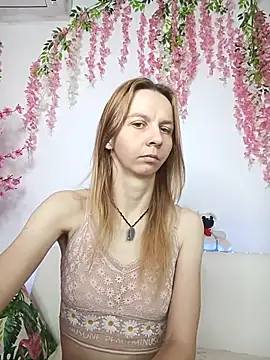 Snapshot of Bell_a_mi_ chatting on July 2026 11:24:01 AM Bell a mi online show from July 2026 11:24:01 AM