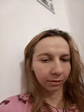 Snapshot of Bell_a_mi_ chatting on July 2026 12:03:01 PM Bell a mi online show from July 2026 12:03:01 PM