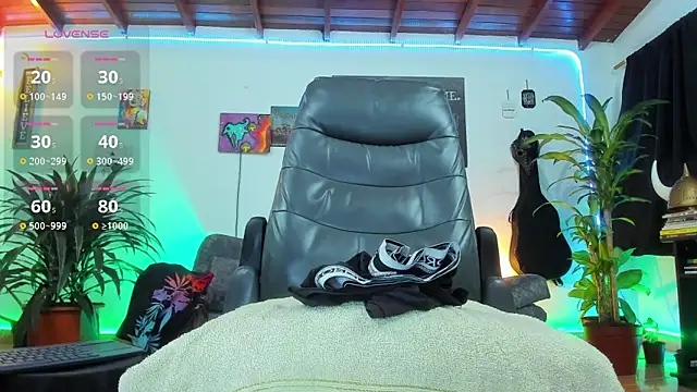 RyanCarter  online show from November 2025 10:21:02 PM