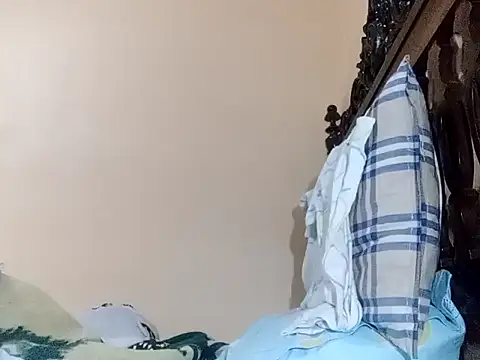 White rabbit  online show from December 2024 11:41:02 PM