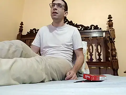 White rabbit  online show from December 2025 10:27:02 PM