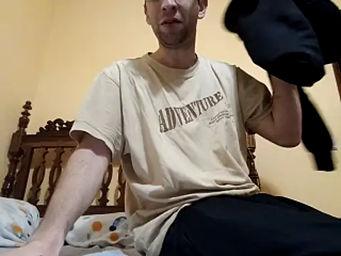 White rabbit  online show from December 2025 09:21:02 PM