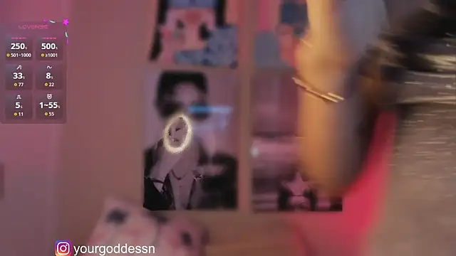 Snapshot of belashimaa chatting on December 2025 02:56:02 PM belashimaa online show from December 2025 02:56:02 PM