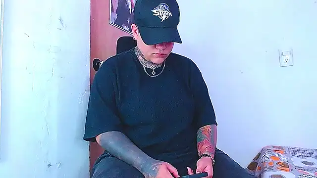 Techno 420  online show from December 2024 06:02:02 PM