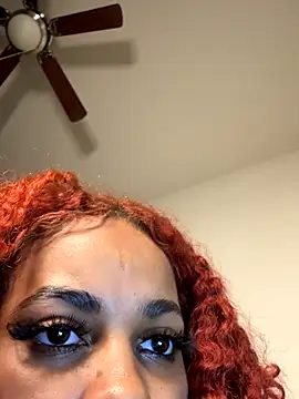 Cloutchasercrystall online show from October 2025 03:04:02 AM