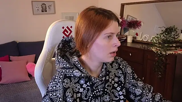 doll lesli online show from March 2025 02:45:02 PM