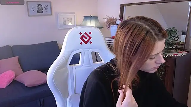 doll lesli online show from March 2025 02:23:02 PM