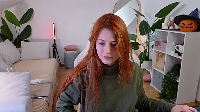 doll lesli online show from October 2025 09:32:01 AM