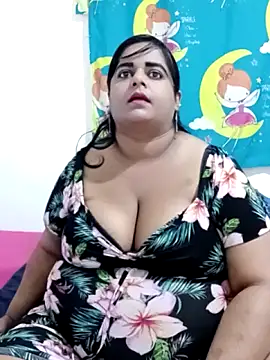 SusanaEshwar online show from April 2026 10:27:01 PM