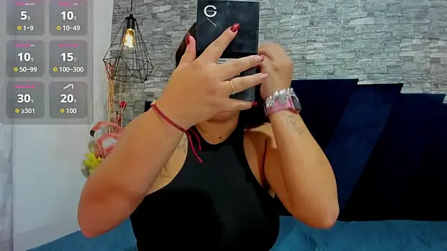 LizzRouse online show from September 2025 10:54:01 PM