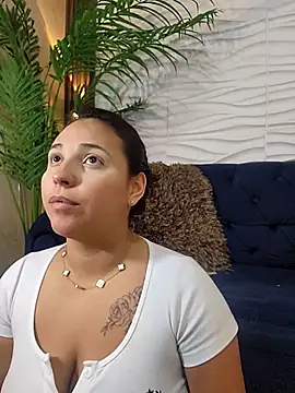 LizzRouse online show from March 2026 09:49:02 PM