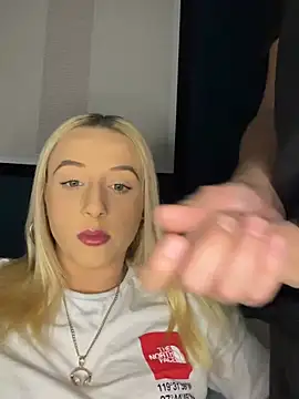 Strongqueen online show from February 2025 11:42:01 PM