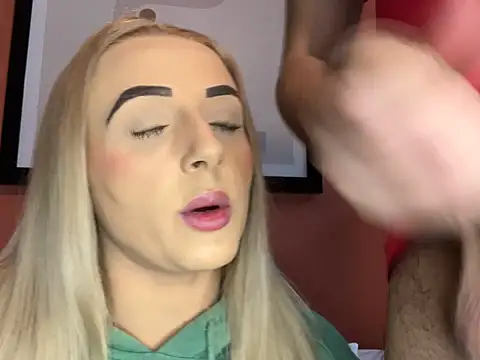 Strongqueen online show from February 2025 06:34:02 PM